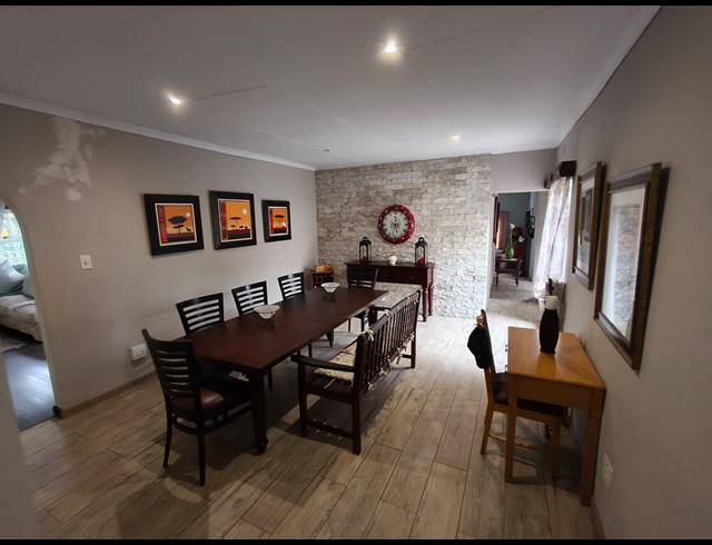 3 BEDROOM HOUSE FOR SALE IN SAFARI GARDENS